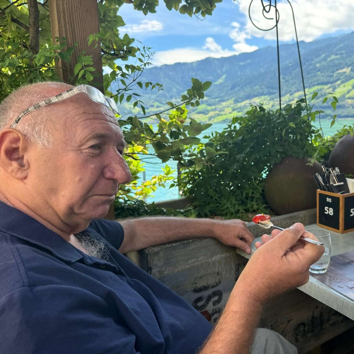 avraham chahckis (1)