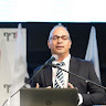 ‫עדי בן אברהם (עורך דין)‬‎
